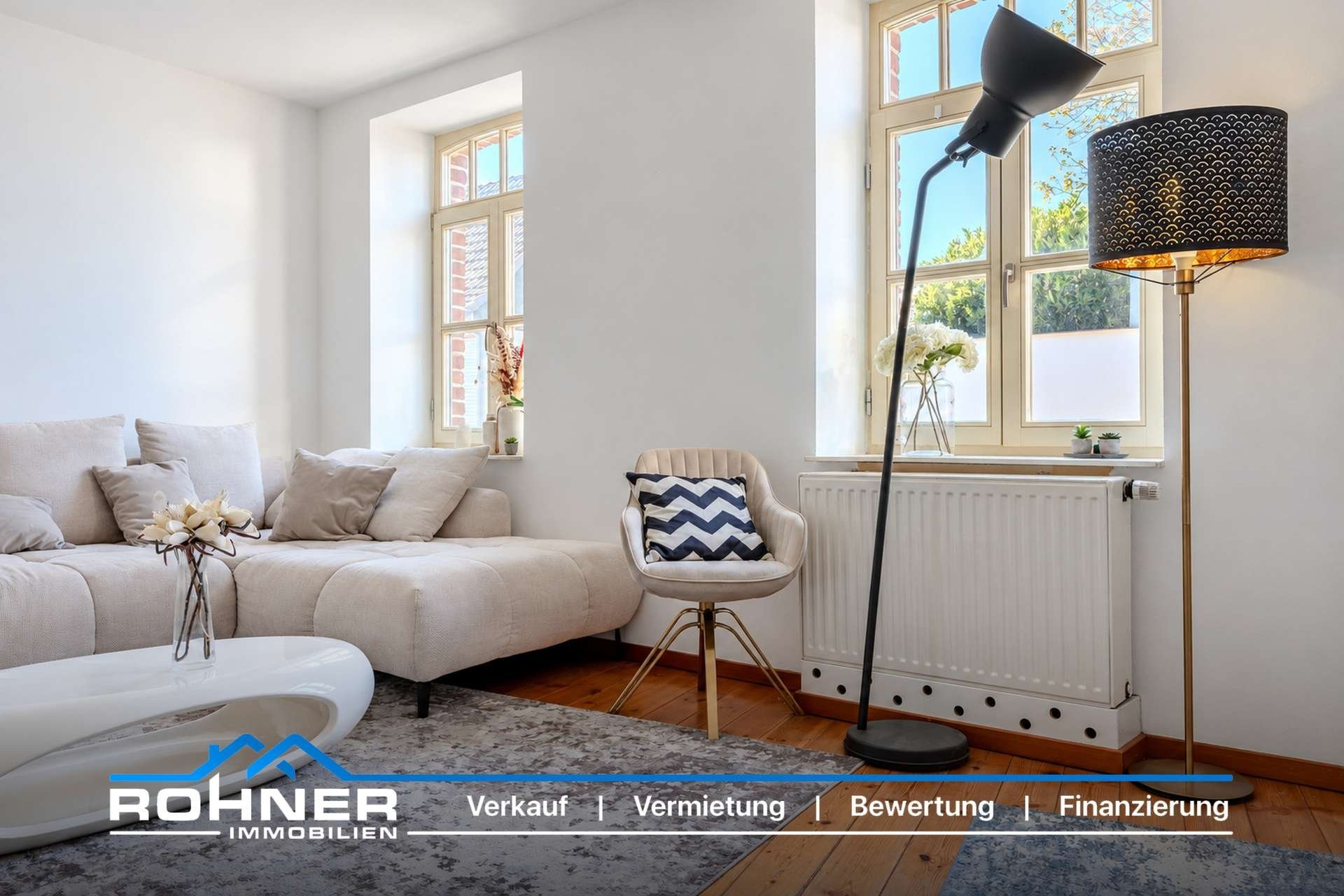 Zwei Häuser, ein Innenhof, viel Charakter in Grevenbroich-Hemmerden